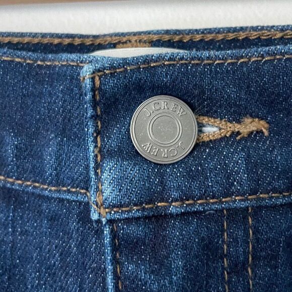 J Crew Dark Rinse Denim Pencil Midi Skirt SOLD OUT Size 27 Small NWOT $128 - Picture 5 of 10